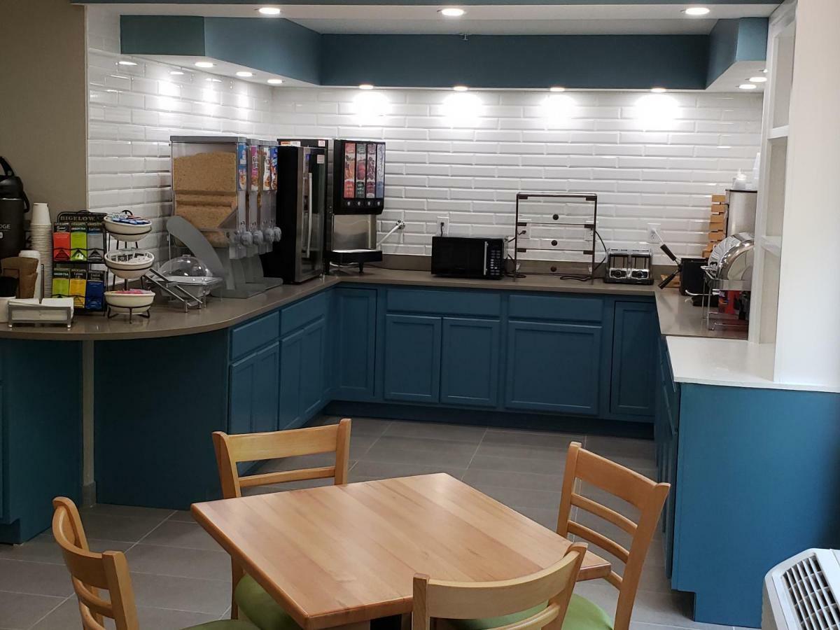石山乡村套房酒店 罗克希尔 外观 照片